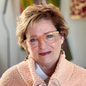 Meet your Posher, Bobbi